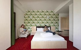 Hotel Alma iVAVev Iisus